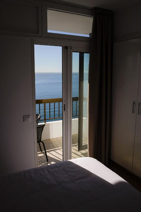 Beachfront Apartment Malaga Luaran gambar